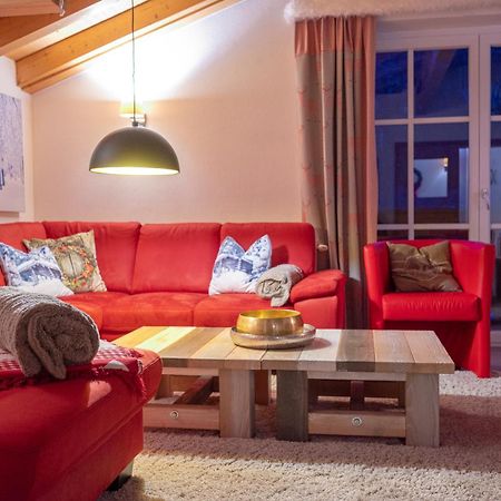 All Seasons Lodge By All In One Apartments Капрун Екстериор снимка