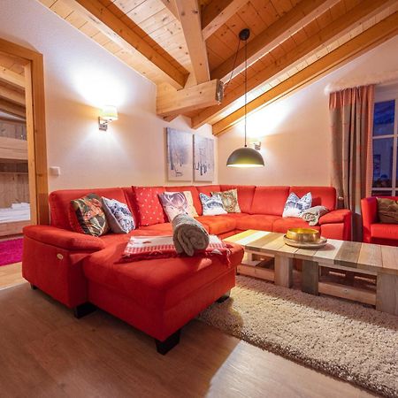 All Seasons Lodge By All In One Apartments Капрун Екстериор снимка