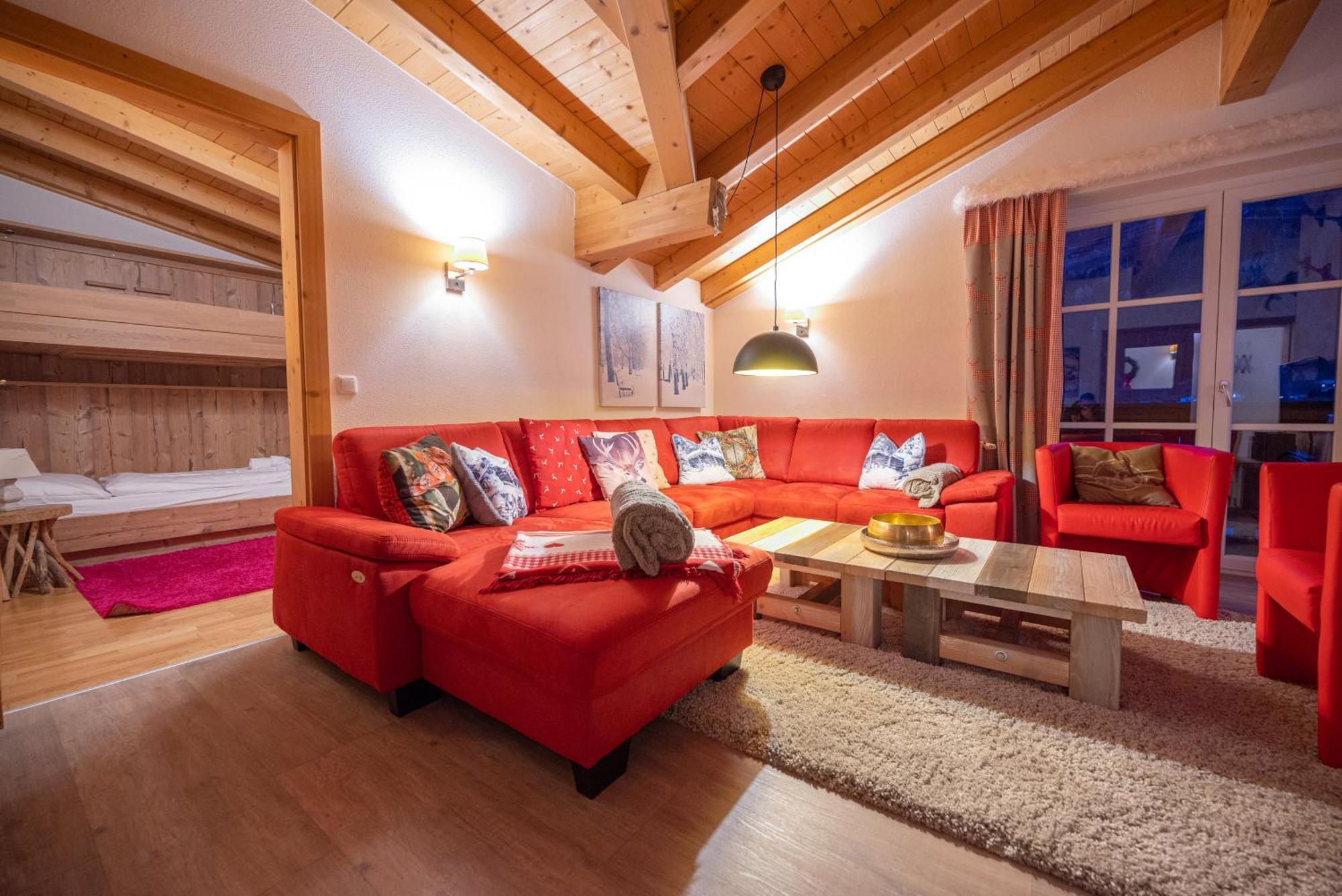 All Seasons Lodge By All In One Apartments Капрун Екстериор снимка
