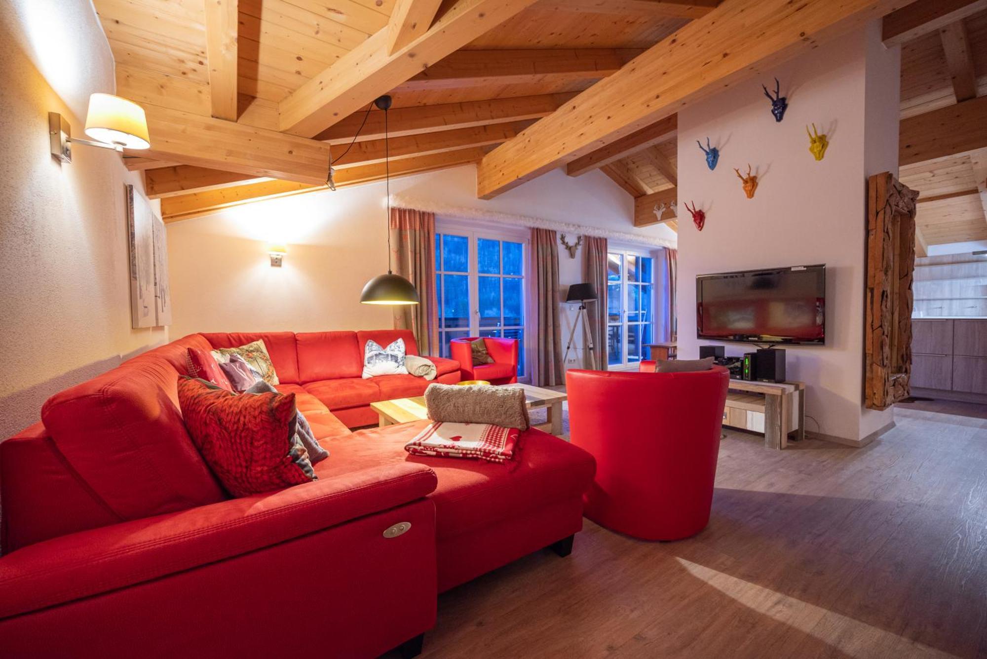 All Seasons Lodge By All In One Apartments Капрун Екстериор снимка
